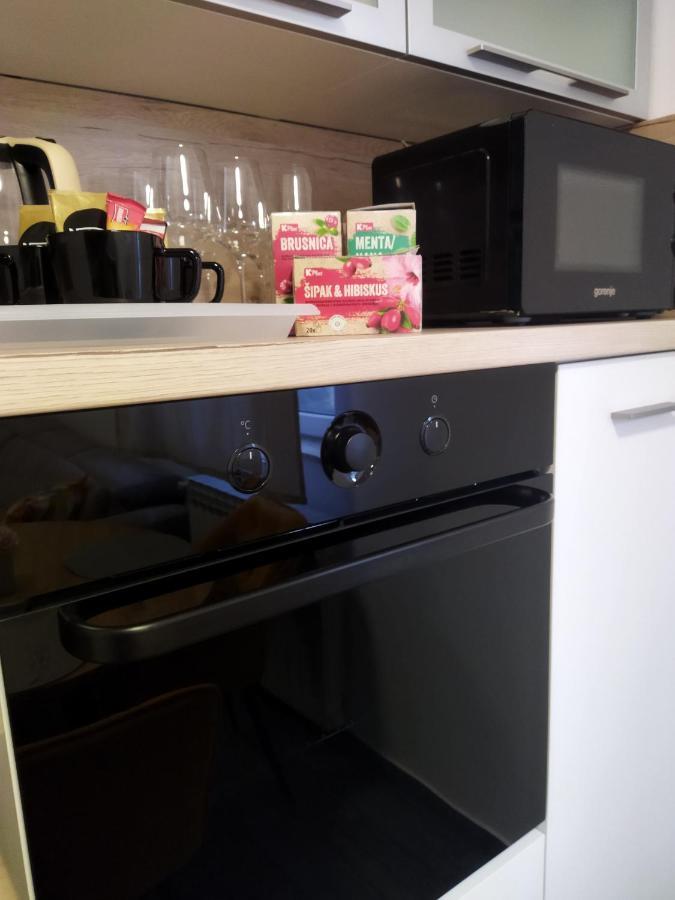 Apartman Na Jezeru Загреб Екстериор снимка