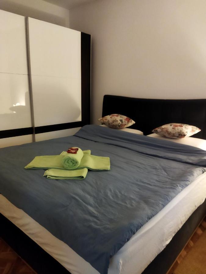 Apartman Na Jezeru Загреб Екстериор снимка