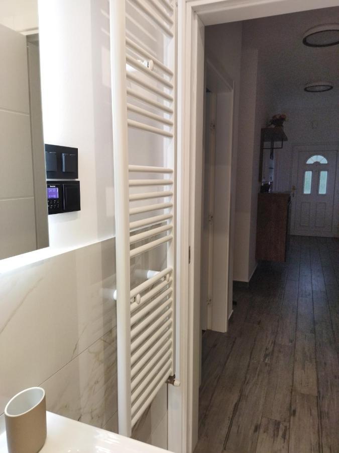 Apartman Na Jezeru Загреб Екстериор снимка