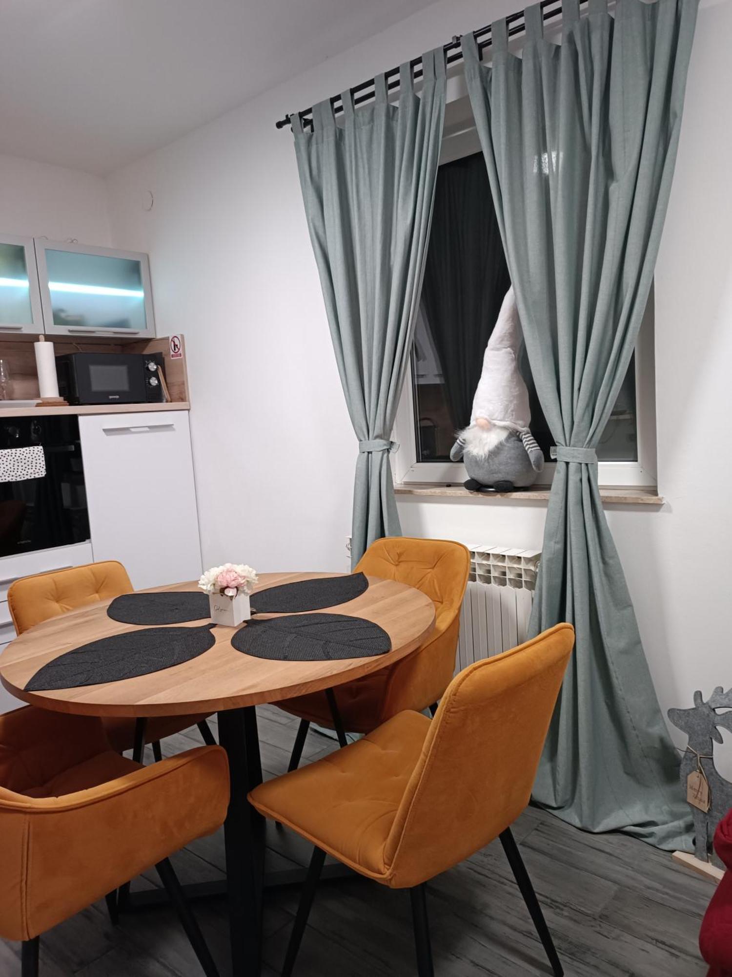 Apartman Na Jezeru Загреб Екстериор снимка