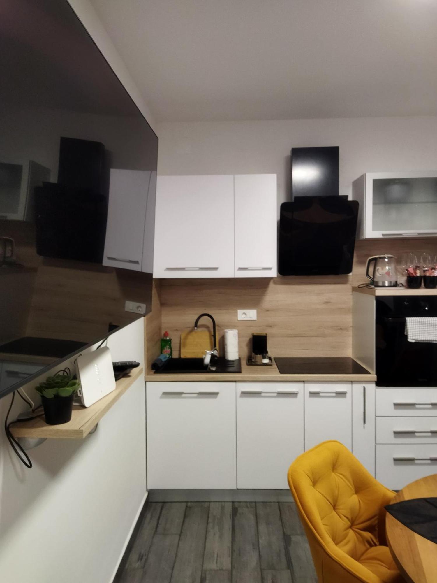 Apartman Na Jezeru Загреб Стая снимка